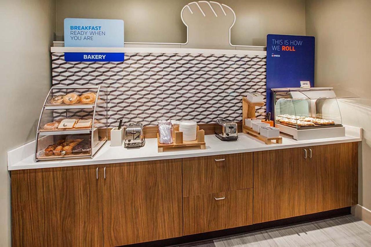 Holiday Inn Express & Suites White Haven - Poconos By Ihg ภายนอก รูปภาพ
