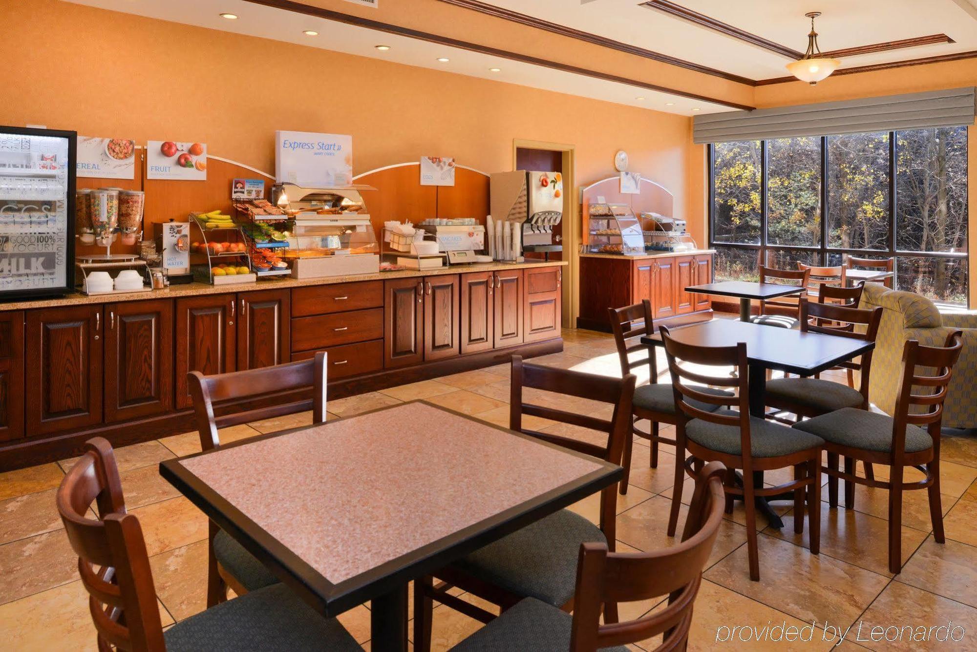 Holiday Inn Express & Suites White Haven - Poconos By Ihg ภายนอก รูปภาพ