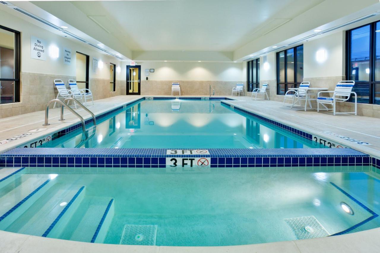 Holiday Inn Express & Suites White Haven - Poconos By Ihg ภายนอก รูปภาพ