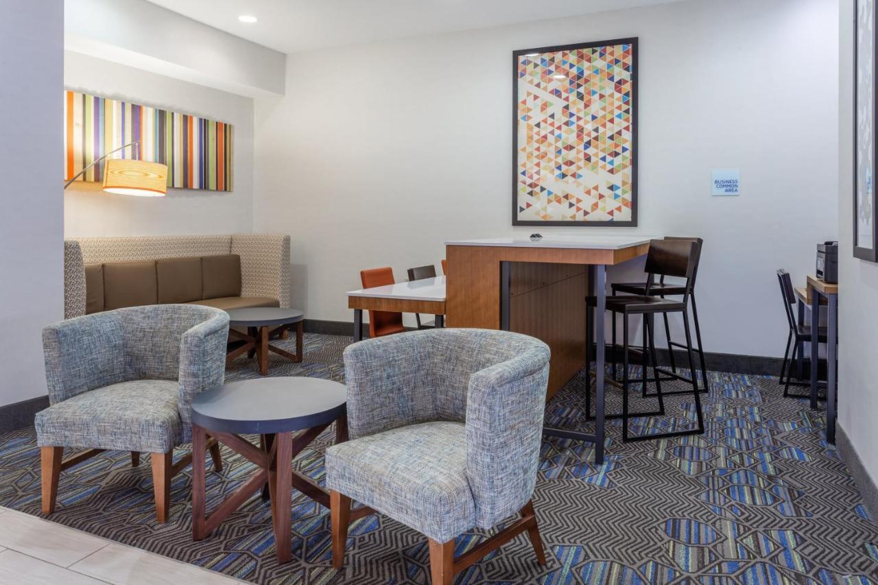 Holiday Inn Express & Suites White Haven - Poconos, An Ihg Hotel ภายนอก รูปภาพ